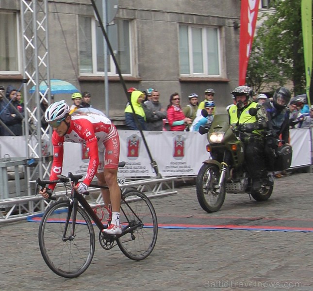 Galvaspilsētā tūkstošiem velosipēdistu dodas «Elkor Rīgas velomaratons 2015» distancē 150400