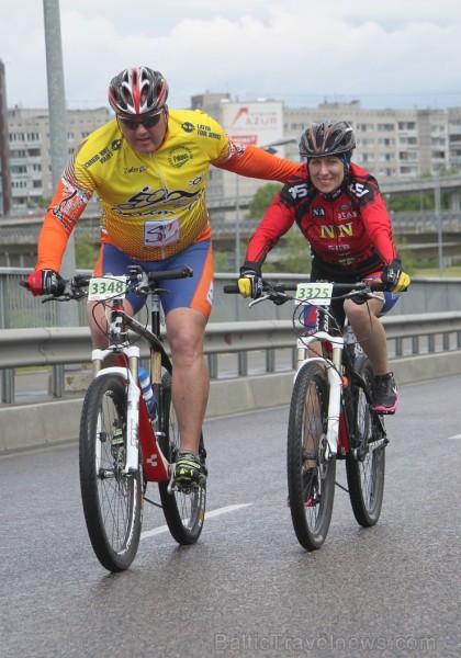 Galvaspilsētā tūkstošiem velosipēdistu dodas «Elkor Rīgas velomaratons 2015» distancē 150440