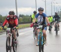 Galvaspilsētā tūkstošiem velosipēdistu dodas «Elkor Rīgas velomaratons 2015» distancē 59