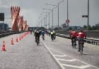 Galvaspilsētā tūkstošiem velosipēdistu dodas «Elkor Rīgas velomaratons 2015» distancē 81