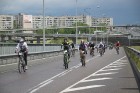 Galvaspilsētā tūkstošiem velosipēdistu dodas «Elkor Rīgas velomaratons 2015» distancē 85