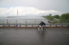 Galvaspilsētā tūkstošiem velosipēdistu dodas «Elkor Rīgas velomaratons 2015» distancē 100