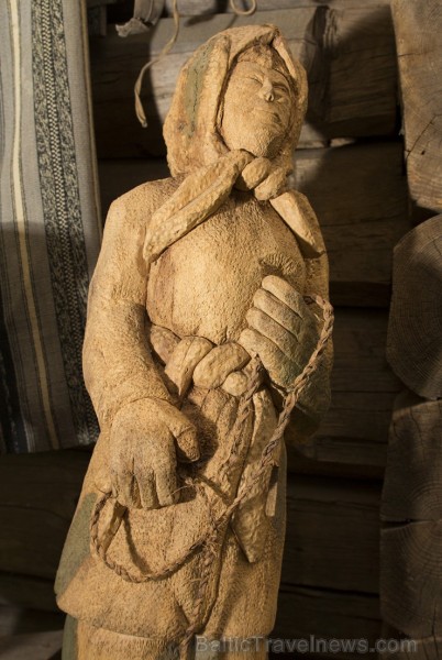 Mazsalacas novada muzej apskatāma unikāla Valtera Hirtes koka skulptūru ekspozīcija 150558