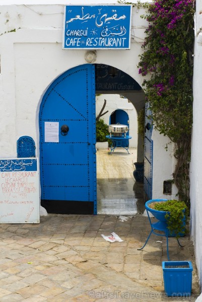 Travelnews.lv redakcija apskata populāro Sidi Bou Said pilsētu Tunisijā 150620