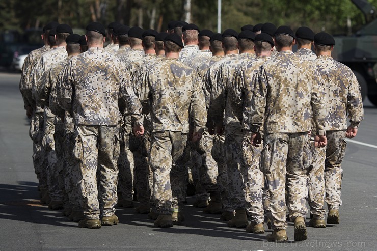 Ādažu poligonā svinīgi atklāj Baltijā vērienīgākās militārās mācības «SABER STRIKE 2015» 151171