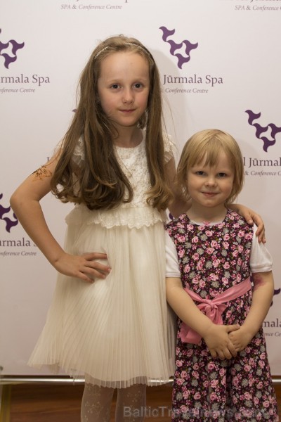 Desmit gadu laikā «Hotel Jūrmala Spa» ir kļuvusi par atpazīstamu konferenču centru un iemīļotu SPA viesnīcu ne tikai vietējai Latvijas publikai Desmit gadu laikā «Hotel Jūrmala Spa» ir kļuvusi par atpazīstamu konferenču centru un iemīļotu SPA viesnīcu ne tikai vietējai Latvijas publikai 151564