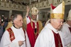 Rīgā iesvēta jaunu katoļu baznīcu 15
