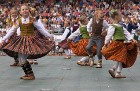 Daugavas stadionā ir grandiozi noslēdzies deju lielkoncerts «Līdz varavīksnei tikt» 8