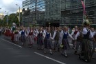 XI Latvijas skolu jaunatnes dziesmu un deju svētku gājiens - atrodi savu kolektīvu (3.daļa) 17
