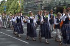 XI Latvijas skolu jaunatnes dziesmu un deju svētku gājiens - atrodi savu kolektīvu (3.daļa) 27