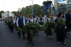 XI Latvijas skolu jaunatnes dziesmu un deju svētku gājiens - atrodi savu kolektīvu (3.daļa) 90