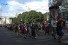 XI Latvijas skolu jaunatnes dziesmu un deju svētku gājiens - atrodi savu kolektīvu (3.daļa) 100