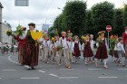 XI Latvijas skolu jaunatnes dziesmu un deju svētku gājiens - atrodi savu kolektīvu (6.daļa) 41