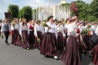 XI Latvijas skolu jaunatnes dziesmu un deju svētku gājiens - atrodi savu kolektīvu (8.daļa) 48