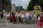 XI Latvijas skolu jaunatnes dziesmu un deju svētku gājiens - atrodi savu kolektīvu (8.daļa) 96