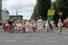 XI Latvijas skolu jaunatnes dziesmu un deju svētku gājiens - atrodi savu kolektīvu (9.daļa) 4