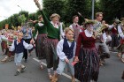 XI Latvijas skolu jaunatnes dziesmu un deju svētku gājiens - atrodi savu kolektīvu (10.daļa) 82
