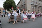 XI Latvijas skolu jaunatnes dziesmu un deju svētku gājiens - atrodi savu kolektīvu 11.daļa) 37