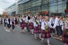 XI Latvijas skolu jaunatnes dziesmu un deju svētku gājiens - atrodi savu kolektīvu 11.daļa) 84
