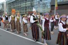 XI Latvijas skolu jaunatnes dziesmu un deju svētku gājiens - atrodi savu kolektīvu 11.daļa) 90
