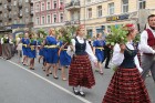 XI Latvijas skolu jaunatnes dziesmu un deju svētku gājiens - atrodi savu kolektīvu (14.daļa) 12
