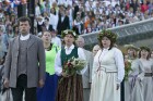 XI Latvijas skolu jaunatnes dziesmu un deju svētku noslēguma koncerts uzlādē latvisko garu 6