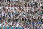 XI Latvijas skolu jaunatnes dziesmu un deju svētku noslēguma koncerts uzlādē latvisko garu 28