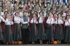 XI Latvijas skolu jaunatnes dziesmu un deju svētku noslēguma koncerts uzlādē latvisko garu 65