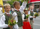 Travelnews.lv uzķer fotomirkļus skolu jaunatnes dziesmu un deju svētku gājienā 17