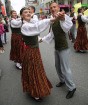 Travelnews.lv uzķer fotomirkļus skolu jaunatnes dziesmu un deju svētku gājienā 23