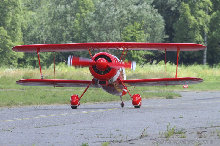Starptautiskais aviācijas salidojums «Riga Fly-In 2015» pulcē aviācijas interesentus 155623