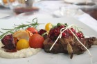 Rēzeknes viesnīcas restorāns «Rozalija» lepojas ar augstas klases šefpavāru Andri Vāveri 14