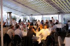 Sadarbībā ar Veuve Clicquot restorāna SEZONA dzirkstošajā vakarā tiek baudīta vasarīga mūzika, šampanietis un uzkodas 25