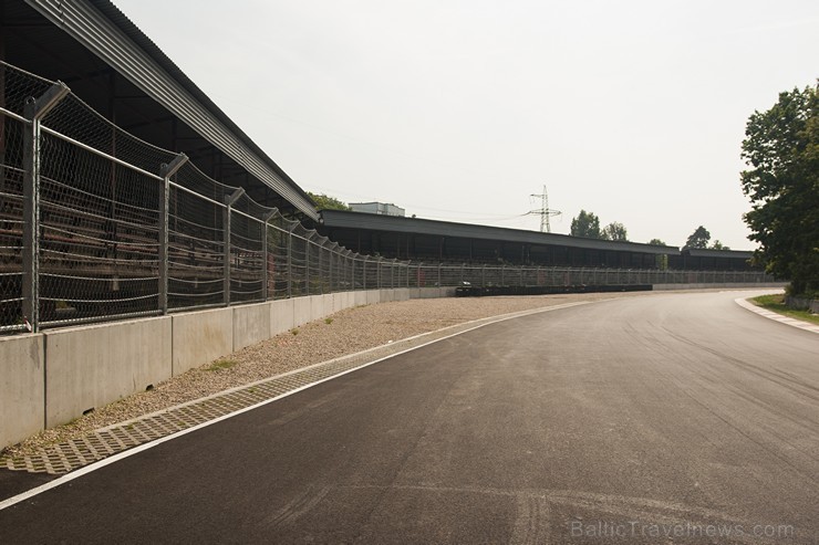 Jau šajā nedēļas nogalē autosportistiem un skatītājiem būs iespēja pilnvērtīgi novērtēt uzlabojumus, kas veikti rekonstruētajā Biķernieku trasē Jau šajā nedēļas nogalē autosportistiem un skatītājiem būs iespēja pilnvērtīgi novērtēt uzlabojumus, kas veikti rekonstruētajā Biķernieku trasē 158028