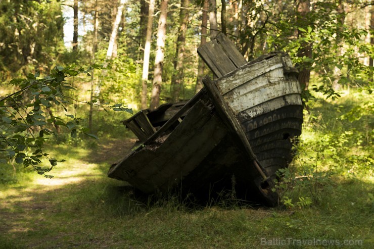 Mazirbes laivu kapsēta ir vienīgais šāda tipa apskates objekts Latvijas piekrastē 158226