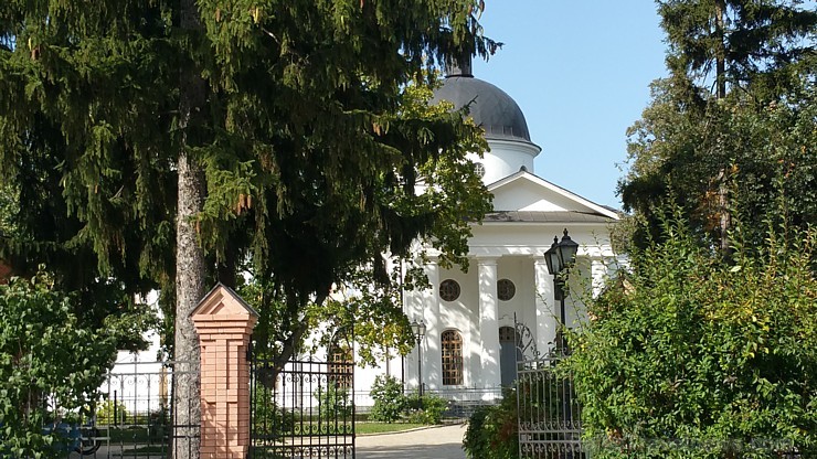 Ulrainas nacionālais kultūrvēsturiskais rezervāts «Hetmaņu galvaspilsēta». Vairāk informācijas - www.baturin-capital.gov.ua 161407
