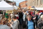 «Miķeļdienas gadatirgus» Doma laukumā pulcē lielu skaitu apmeklētāju un amatnieku no visas Latvijas 3