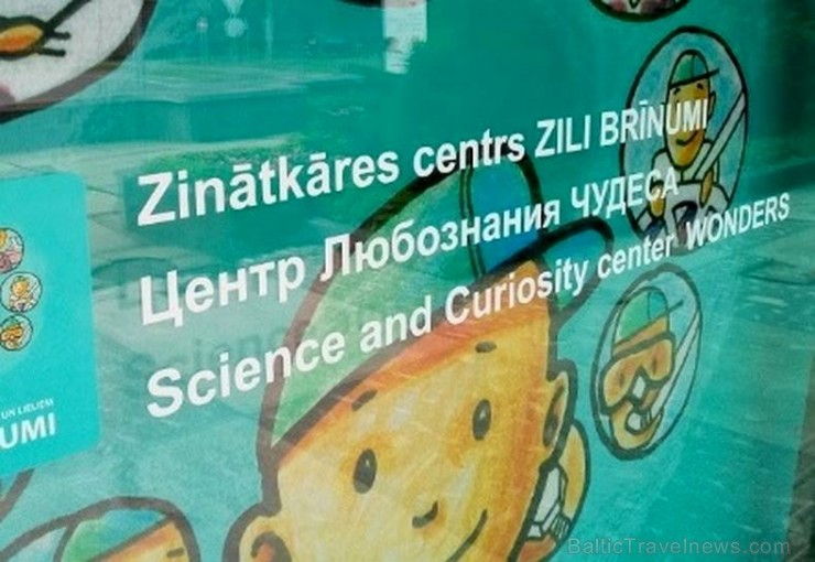 Daugavpilī atrodas bērnu zinātnes centrs, kura mērķis ir atraisīt zinātkāri. Z(in)oo piedāvā interaktīvas ekspozīcijas, lai apmeklētāji paši varētu iz 162462