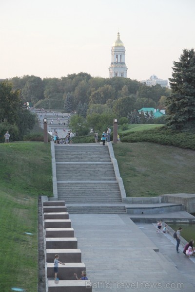 Travelnews.lv apskata padomju laika mantojuma monumentu «Dzimtene māte» Kijevā, kas ir 102 metrus augsts. Vairāk informācijas - www.kyivcity.travel 162497