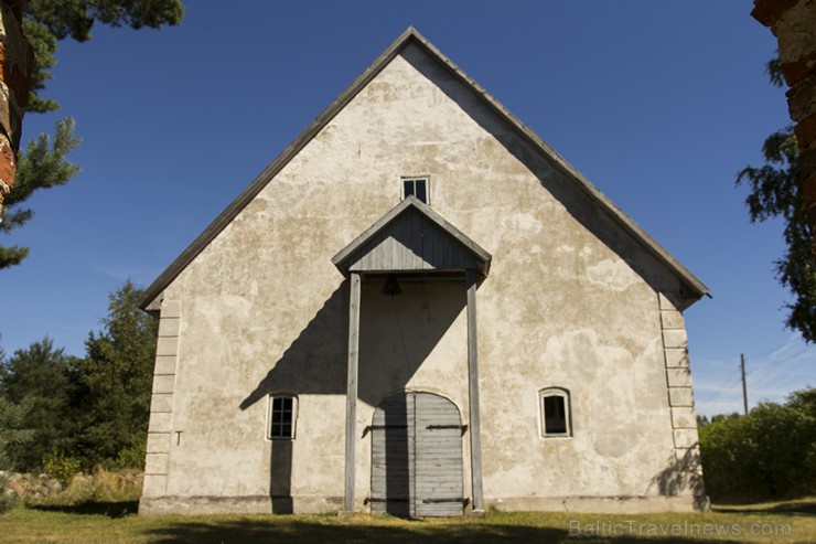 Ziemupes ev. lut. baznīca izceļas ar pieticīgajiem izmēriem un arhitektonisko vienkāršību 162692