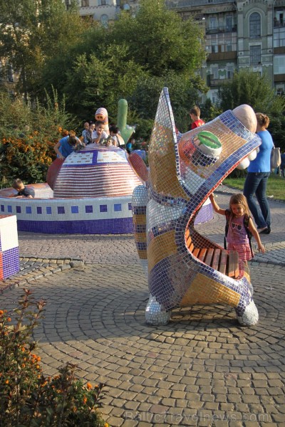 Kijeva akcentē nacionālo identitāti un ir draudzīga tūristiem.  Vairāk informācijas - www.kyivcity.travel 162894