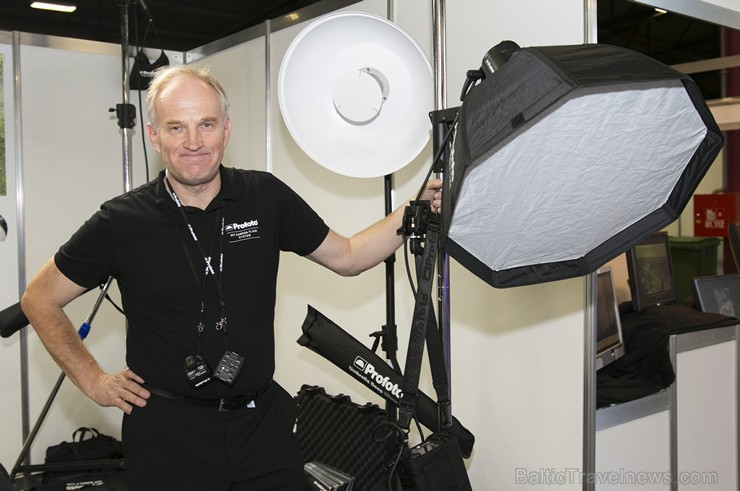 Travelnews.lv ielūkojas Baltijā nozīmīgākajā foto un video tehnikas izstādē «Riga Photo Show 2015» Travelnews.lv ielūkojas Baltijā nozīmīgākajā foto un video tehnikas izstādē «Riga Photo Show 2015» 163640