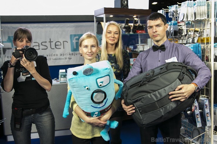 Travelnews.lv ielūkojas Baltijā nozīmīgākajā foto un video tehnikas izstādē «Riga Photo Show 2015» Travelnews.lv ielūkojas Baltijā nozīmīgākajā foto un video tehnikas izstādē «Riga Photo Show 2015» 163665