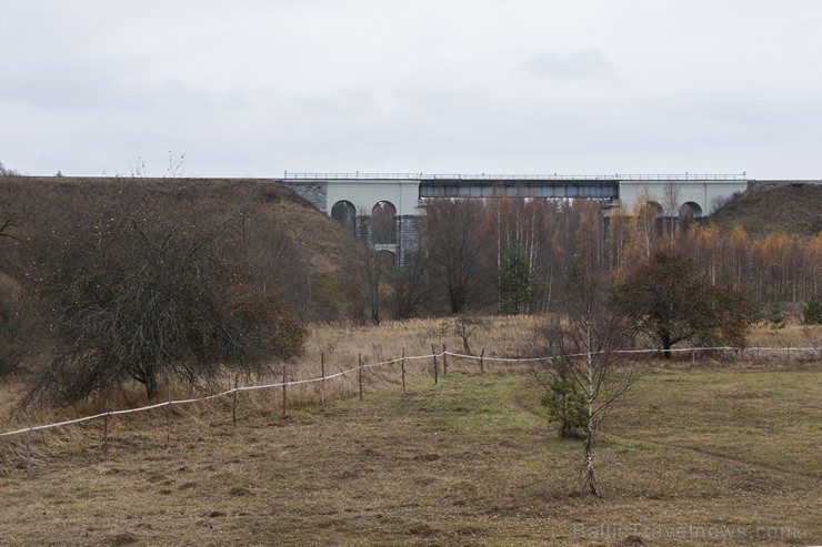 Dzelzceļa tilts pār Raunas upi ir augstākais dzelzsceļa tilts Baltijā 164063