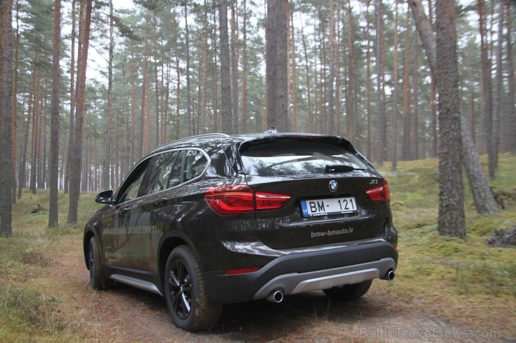 Travelnews.lv redakcija sadarbībā ar BMW oficiālo dīleri Latvijā «Inchcape BM Auto» 6.11.2015 apceļo Vidzemi Travelnews.lv redakcija sadarbībā ar BMW oficiālo dīleri Latvijā «Inchcape BM Auto» 6.11.2015 apceļo Vidzemi 164474