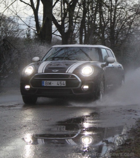 Travelnews.lv 19.11.2015 aizrautīgi ceļo ar jauno Mini Clubman Cooper 164950