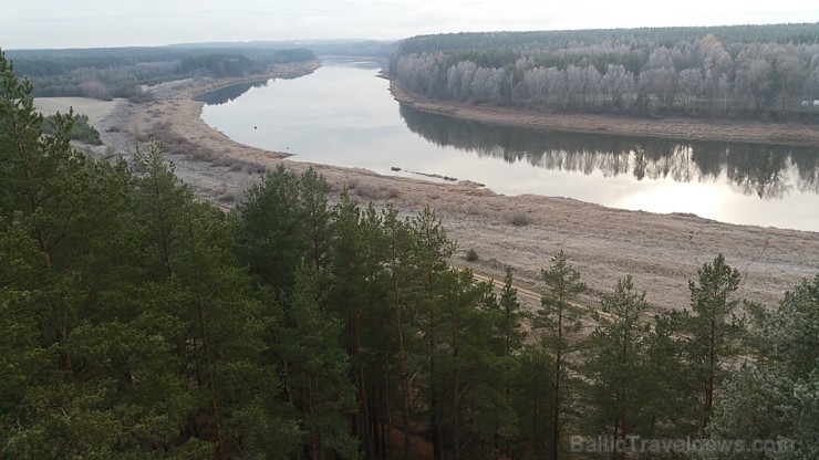 Travelnews.lv apciemo jauno Vasargališķu skatu torni Daugavas lokos 165198