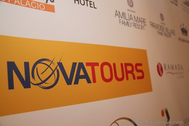 Starptautiskais tūroperators Novatours 25.11.2015 Mazajā Ģildē svinīgi atzīmē 15 gadu jubileju Latvijas tirgū 165273
