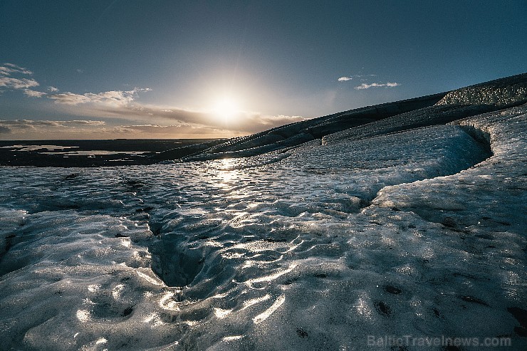 Iemūžināts Islandes Vatnajēkidla ledāja skaistums 165388