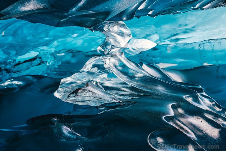 Iemūžināts Islandes Vatnajēkidla ledāja skaistums 165396